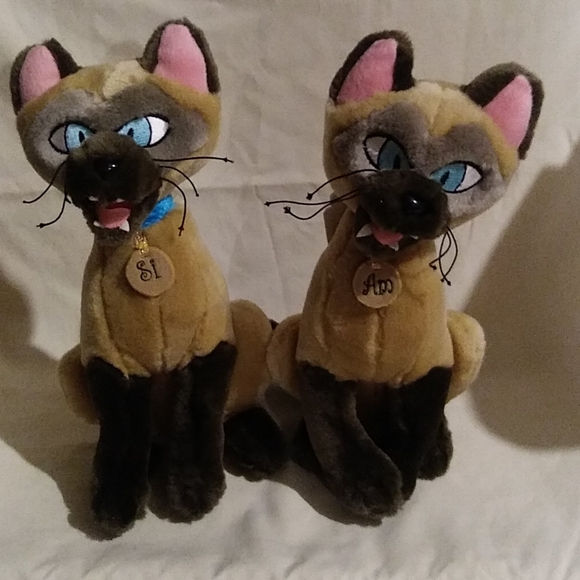 disney cat plush